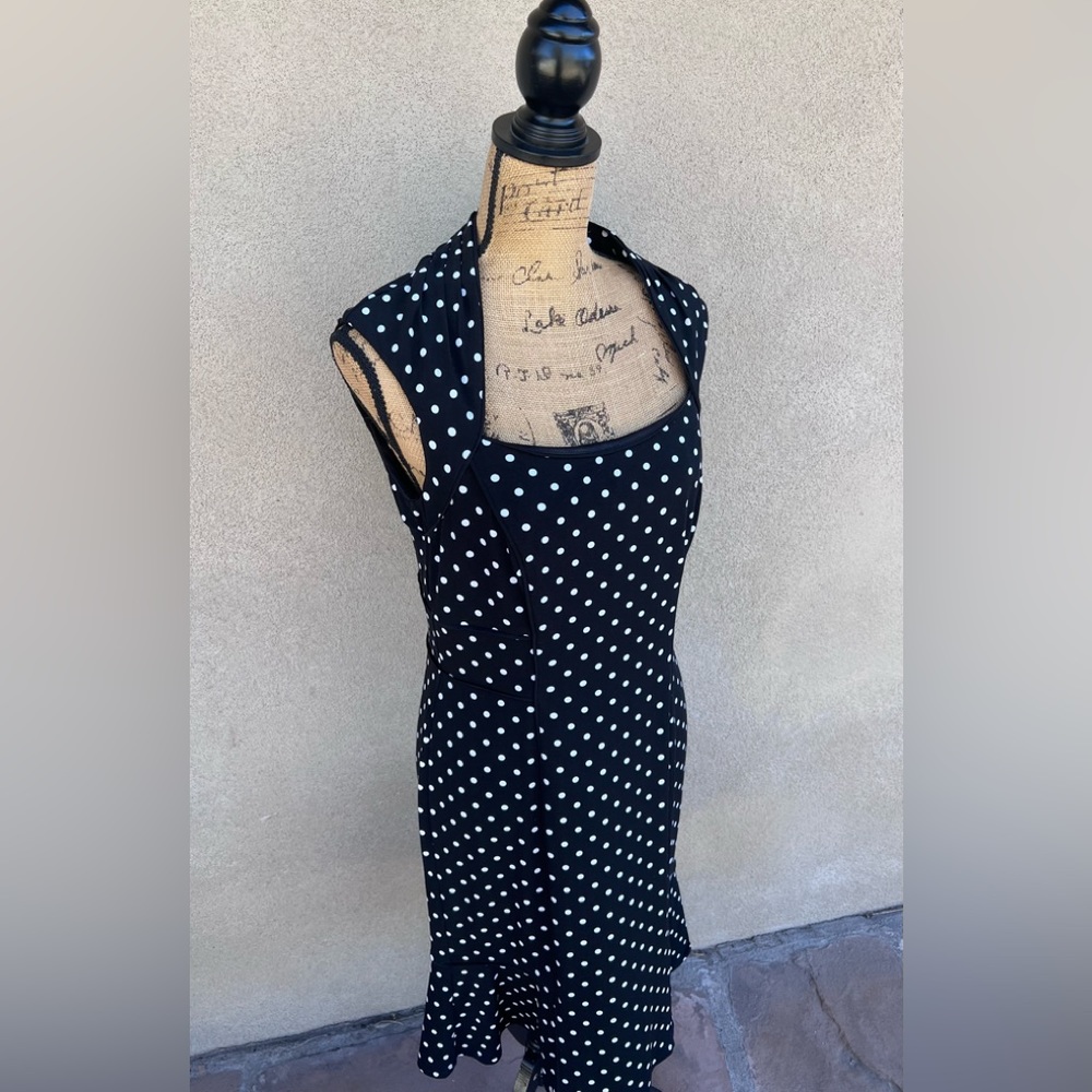 White House Black Market Sleeveless Knit Dot Sheath - Picture 15 of 15